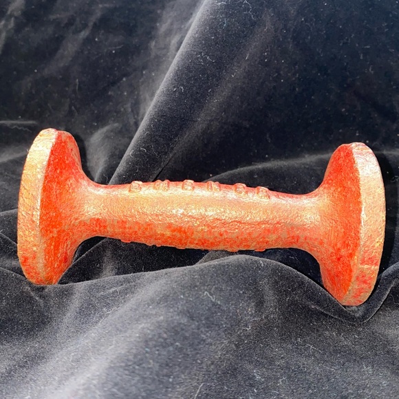 Vintage, MCM, Single EMENEE “B” 2lb. Red Metal Hand Weight, Dumbbell - Picture 6 of 11
